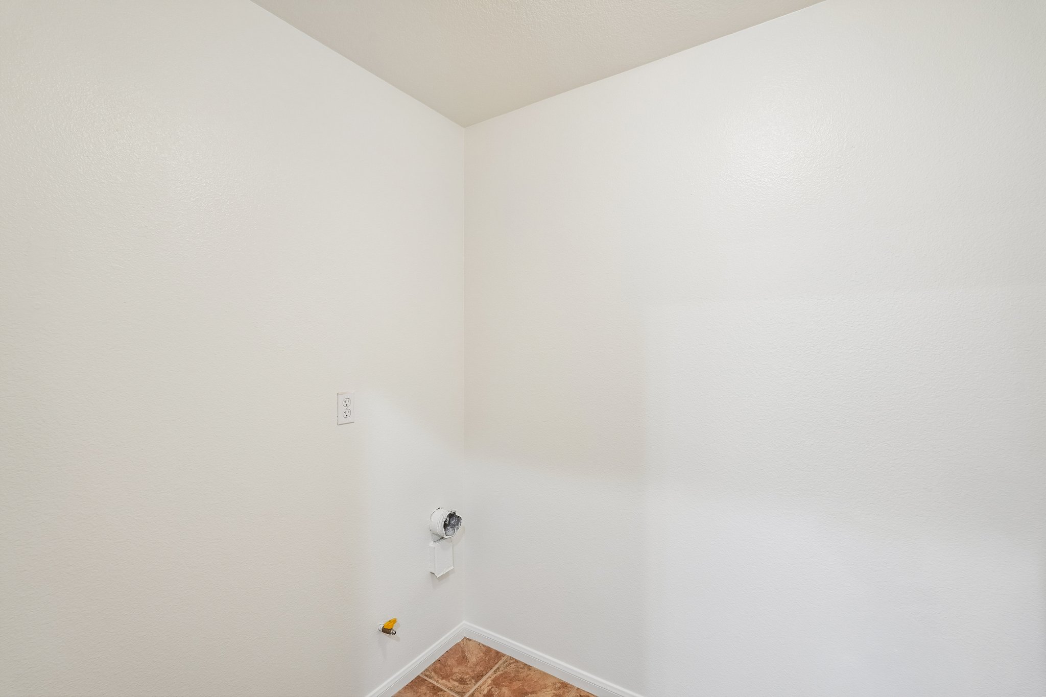 Haywood Ct-S1109-020.jpg