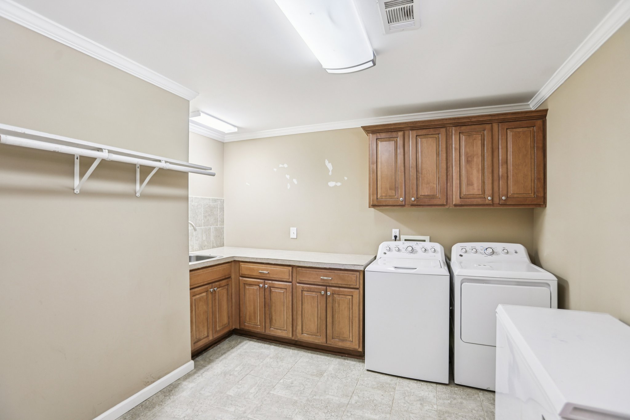 Browns Chapel Rd-S0511-012.jpg