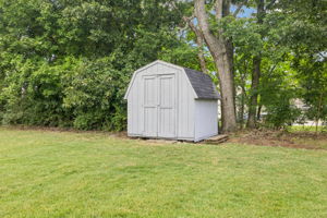  Photo 32