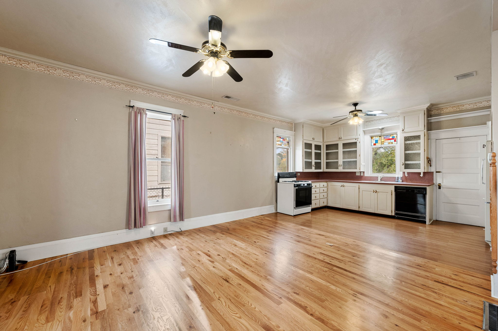 Dining Room to Kitchen