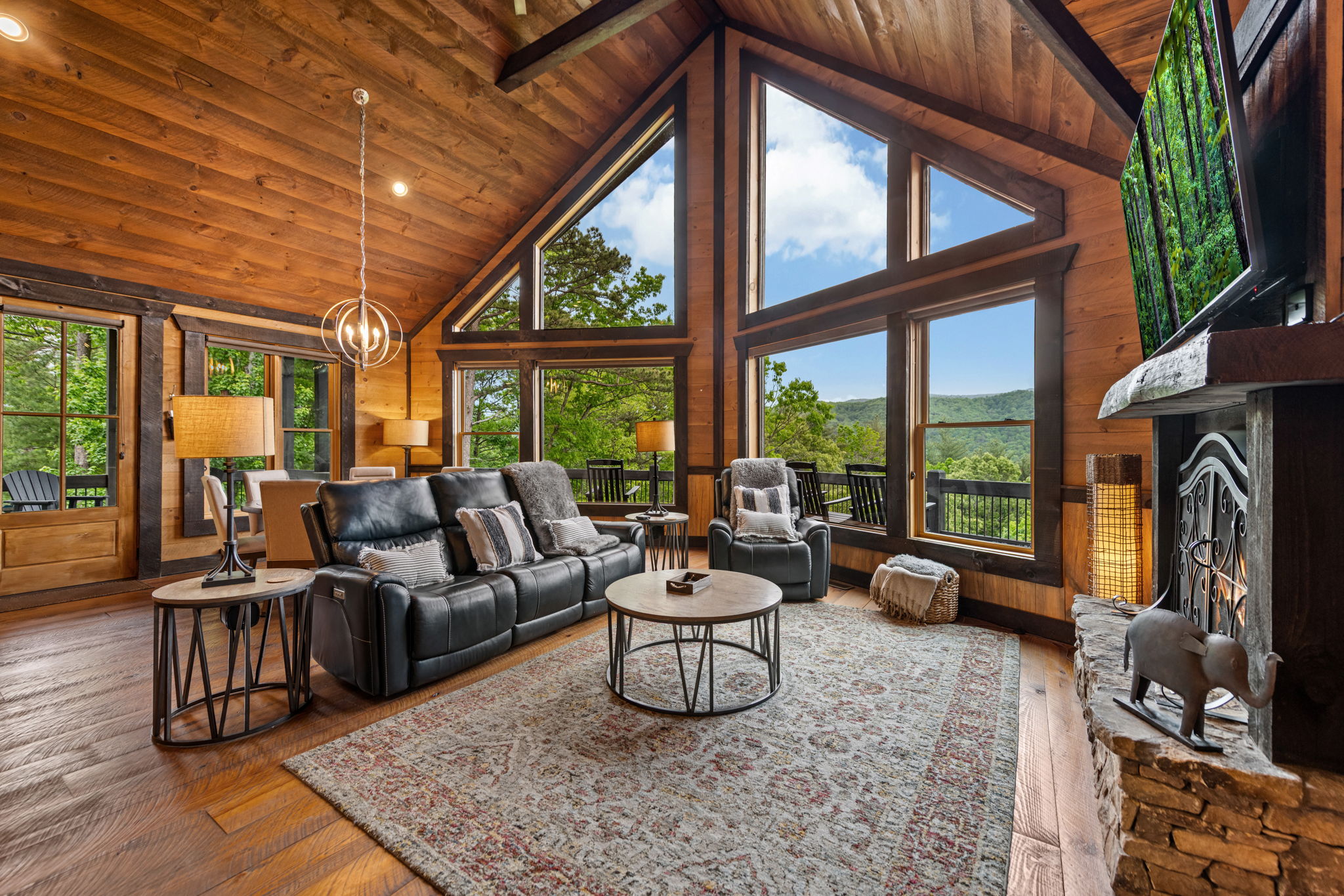  Photo 100