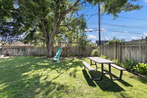  Photo 34