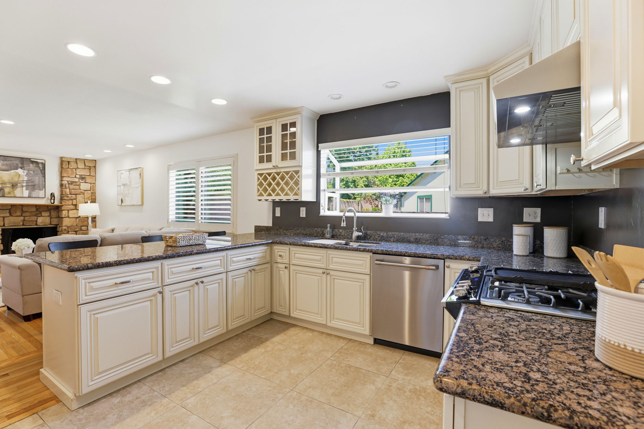 012_F8_3370 Morgan Ct