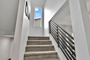  Photo 39