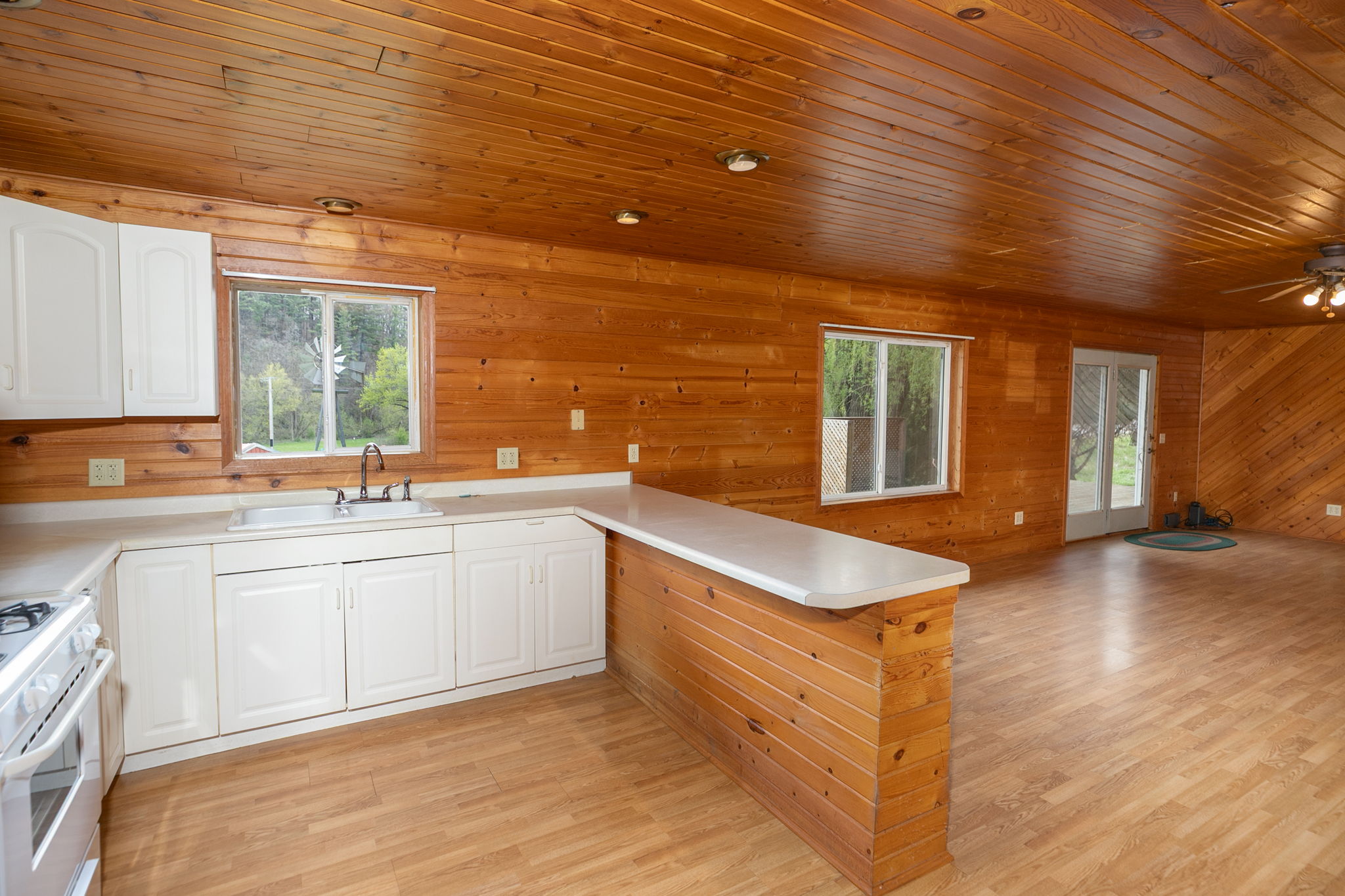 12-Kitchen
