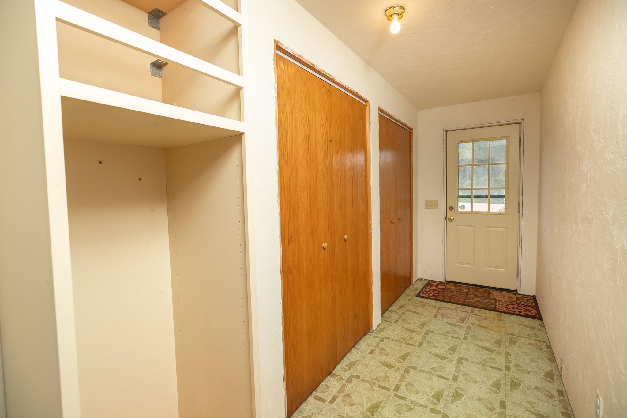 19-Mudroom