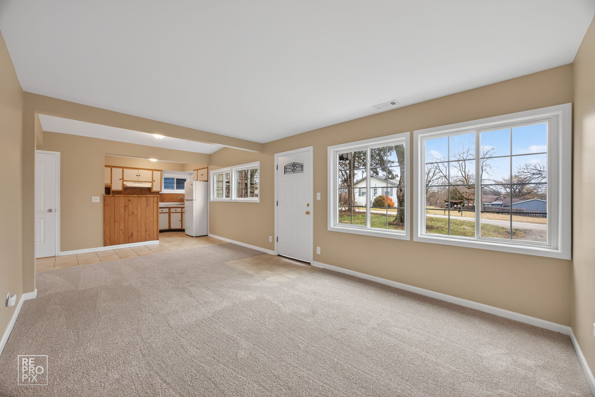 33704 N Oak St, Gages Lake, IL 60030_003