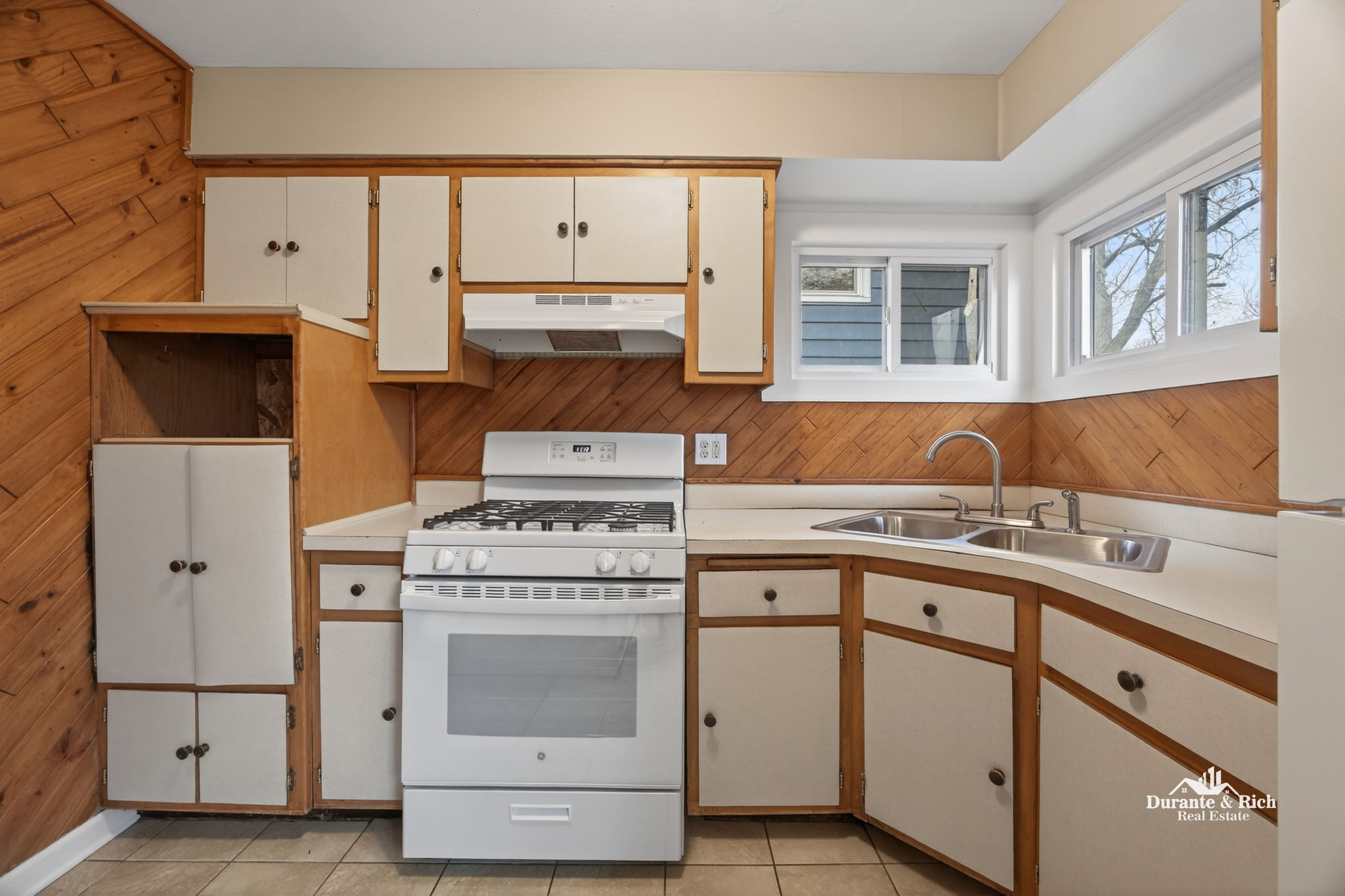 33704 N Oak St, Gages Lake, IL 60030_BR_005