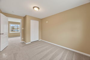 33704 N Oak St, Gages Lake, IL 60030_009