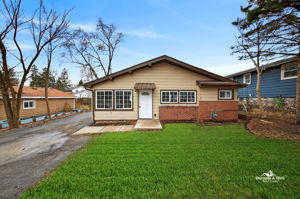 33704 N Oak St, Gages Lake, IL 60030_BR_001