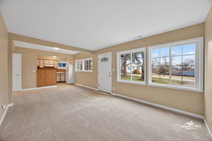 33704 N Oak St, Gages Lake, IL 60030_BR_003