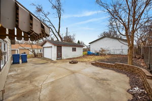 33704 N Oak St, Gages Lake, IL 60030_BR_010