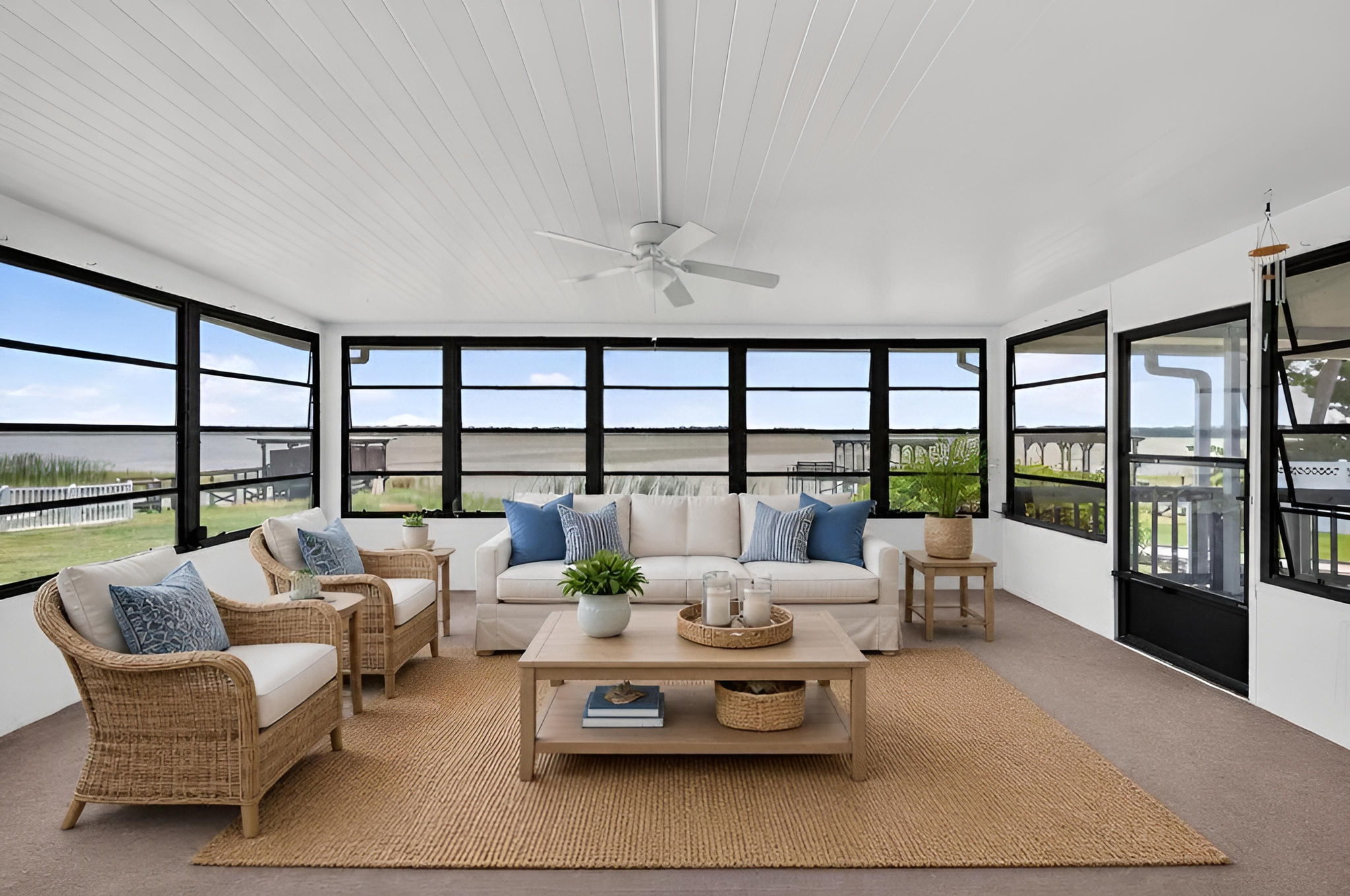 Glass-Enclosed Lanai - Virtually Staged