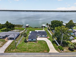 Aerial Front Elevation with INCREDIBLE WATERFRONT VIEWS of Lake Griffin!