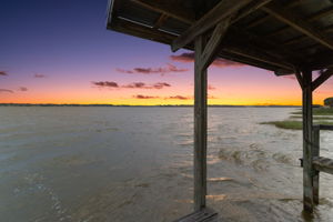 STUNNING  WATERFRONT VIEWS of Lake Griffin!