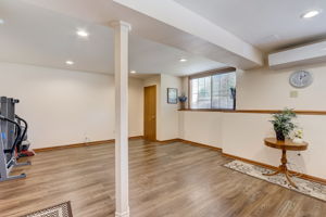  W Sycamore St-032