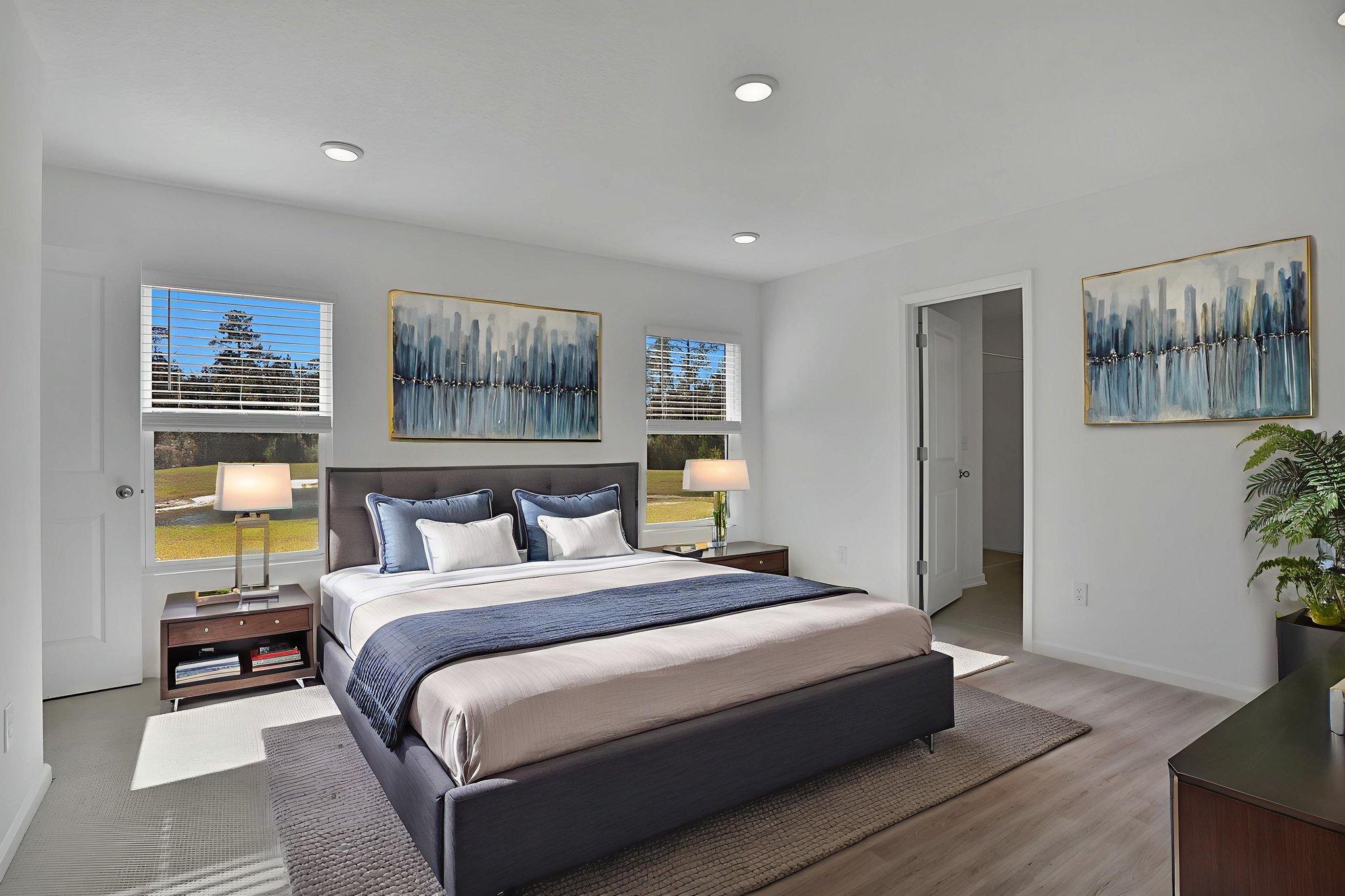 7O0A8806 virtually staged.jpeg