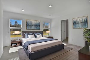 7O0A8806 virtually staged.jpeg