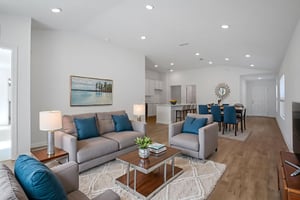 7O0A8811 virtually staged.jpeg