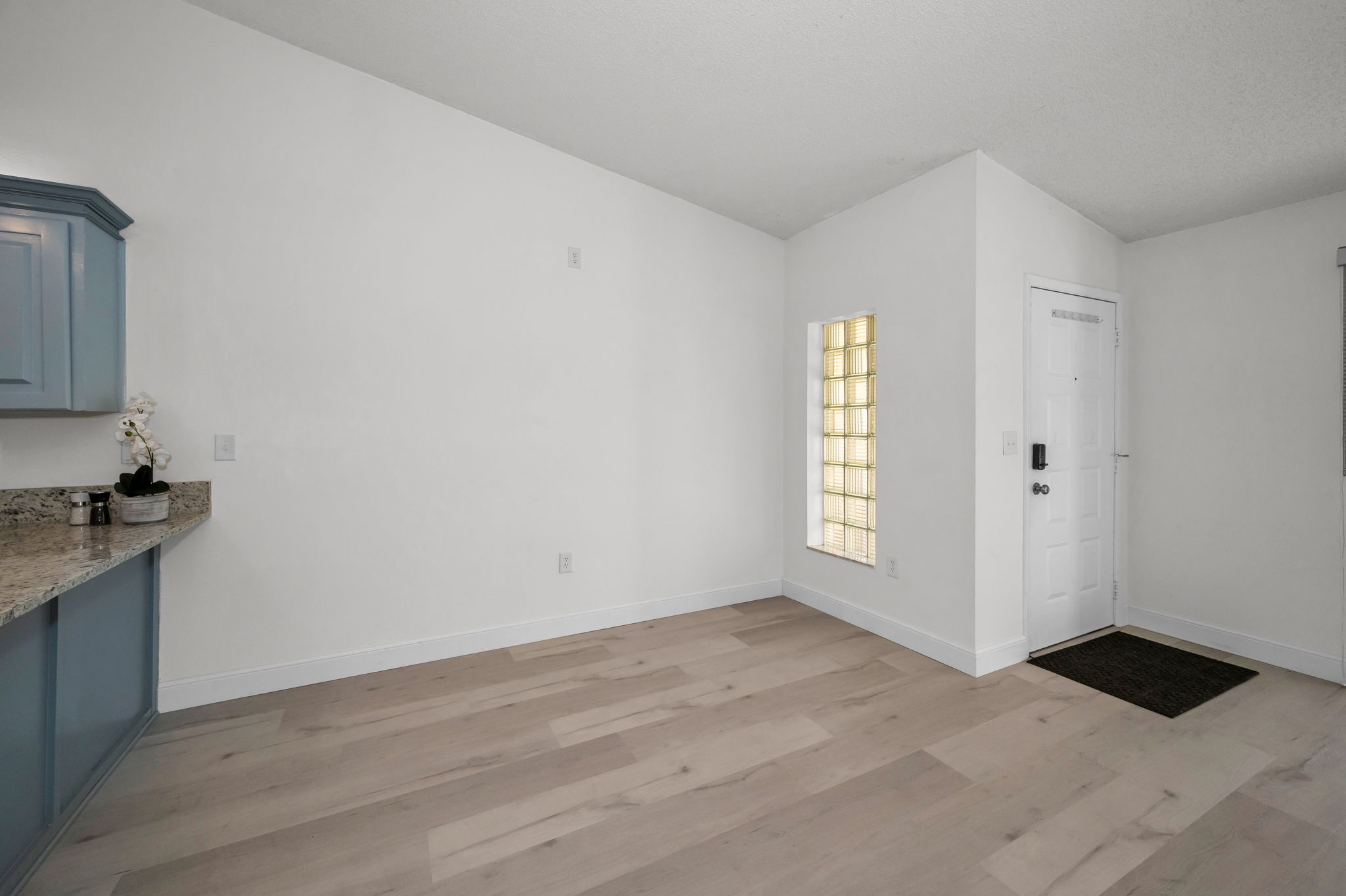 Dining Room1