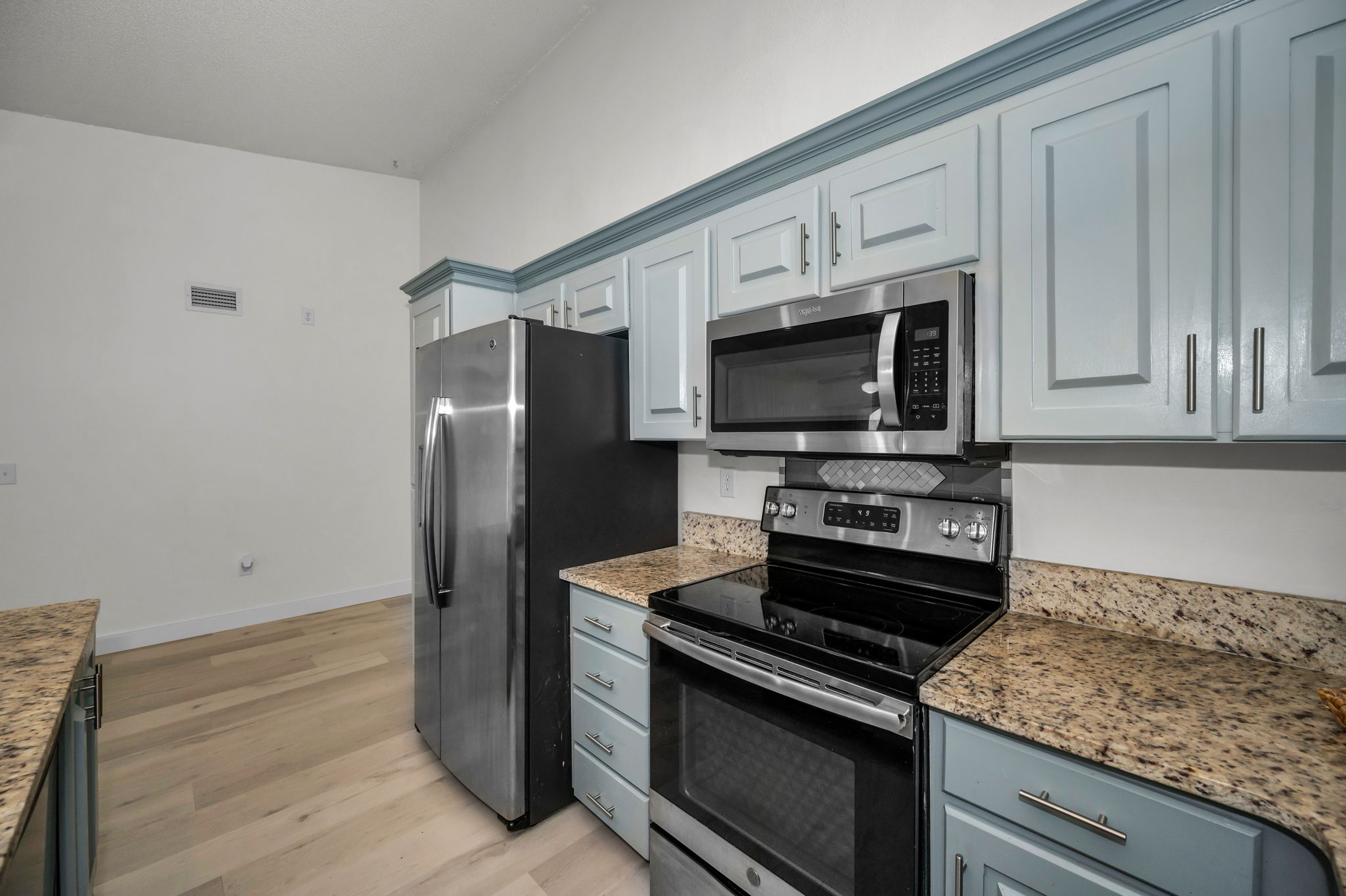 Kitchen8