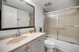 Bathroom2