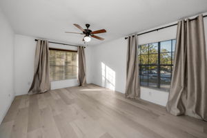 Master Bedroom1a