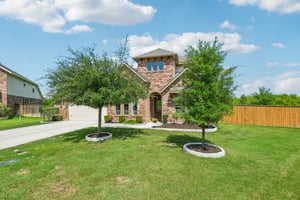 Vasquez Pl-S0306-003.jpg