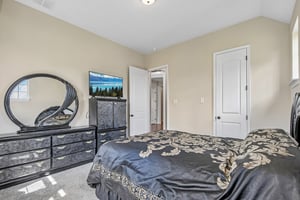 Vasquez Pl-S0306-031.jpg
