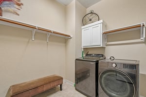 Vasquez Pl-S0306-034.jpg