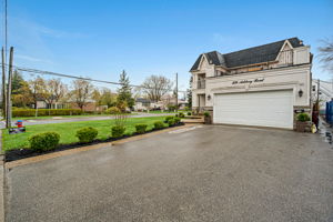 338 Ashbury Rd
