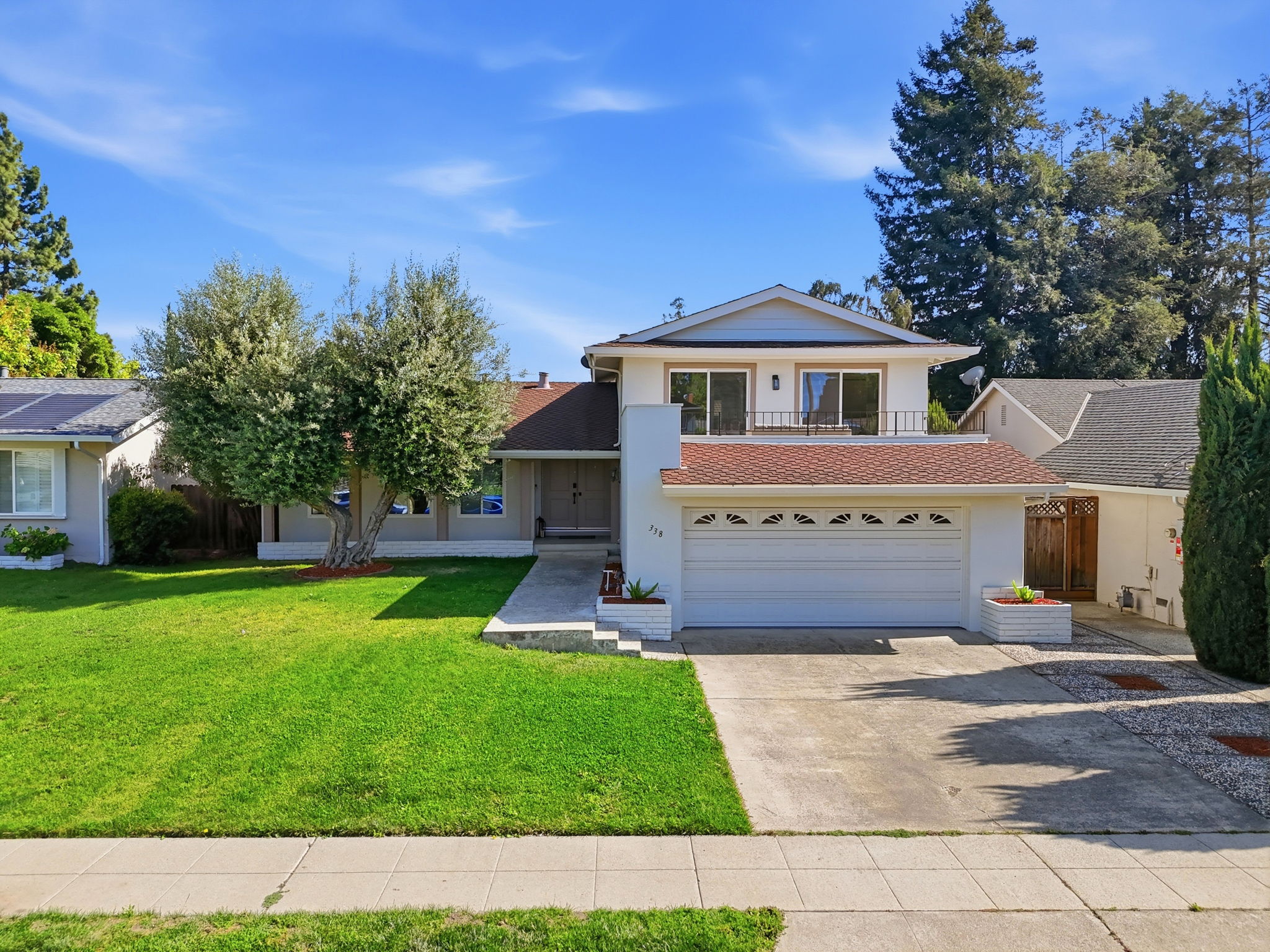 001_F8_AERIAL_338 Avenida Nogales