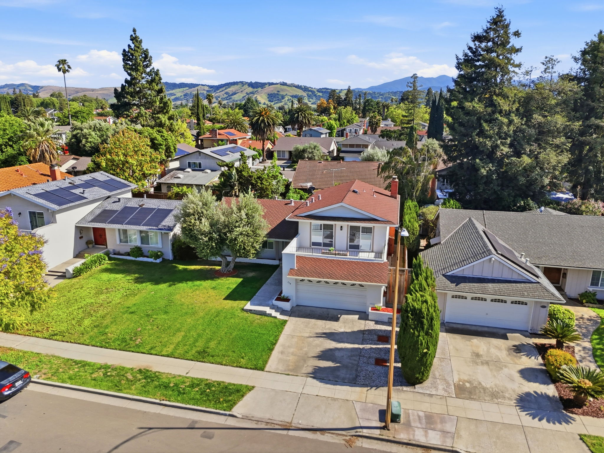 004_F8_AERIAL_338 Avenida Nogales
