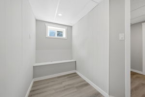  Photo 49