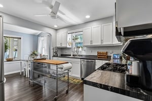 N Rocky River Dr-S2204-009.jpg