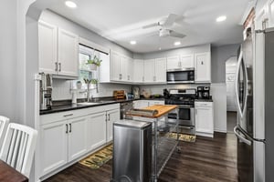 N Rocky River Dr-S2204-013.jpg