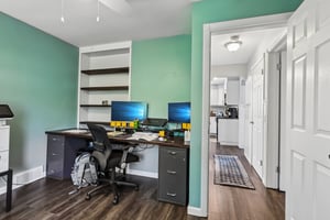 N Rocky River Dr-S2204-019.jpg