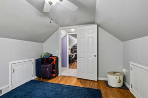 N Rocky River Dr-S2204-024.jpg