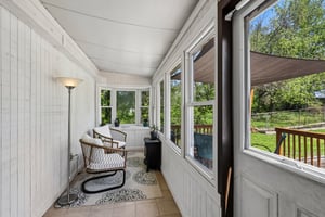 N Rocky River Dr-S2204-030.jpg