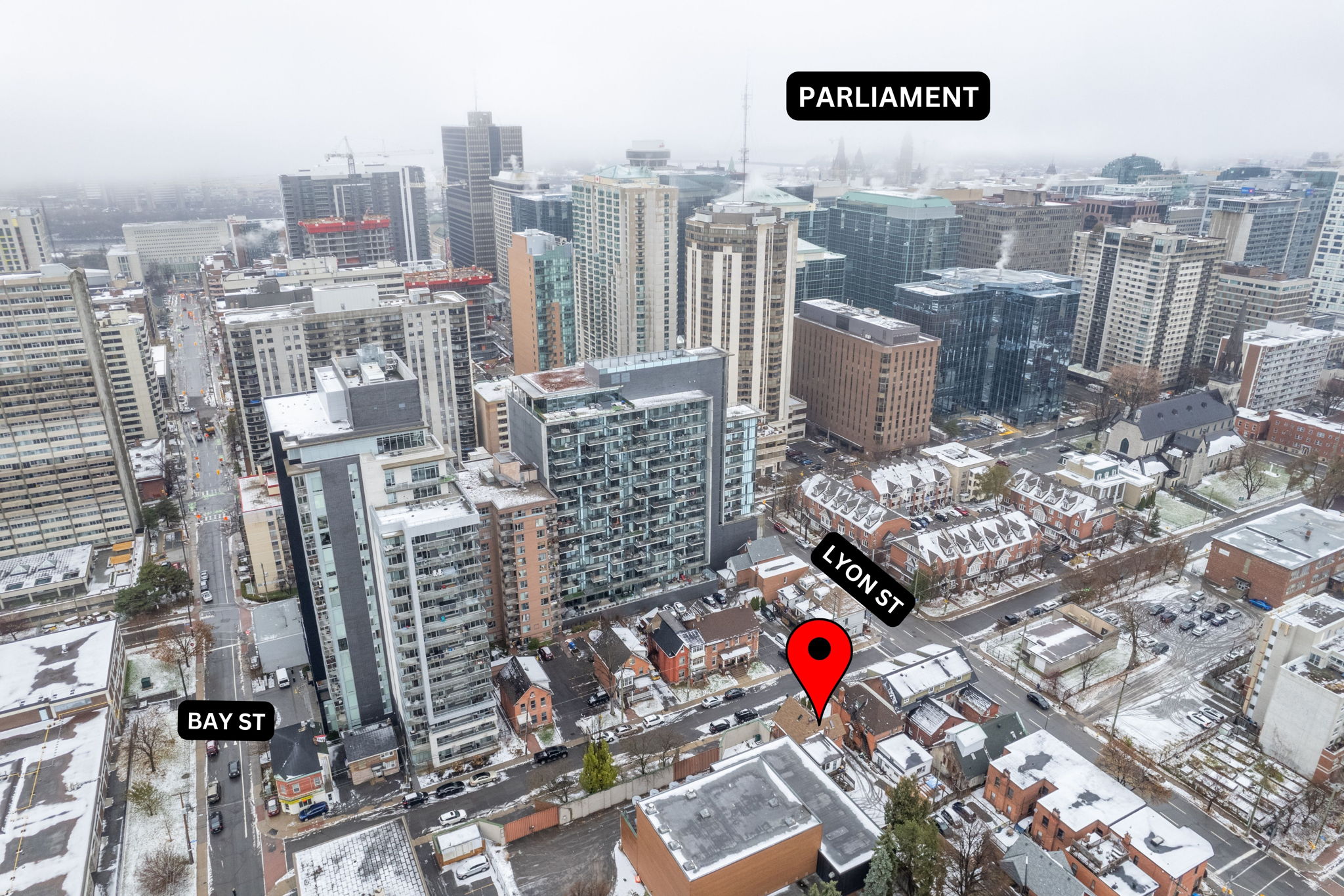 5 min walk to LRT; 10 min walk to Parliament & LeBreton Flats