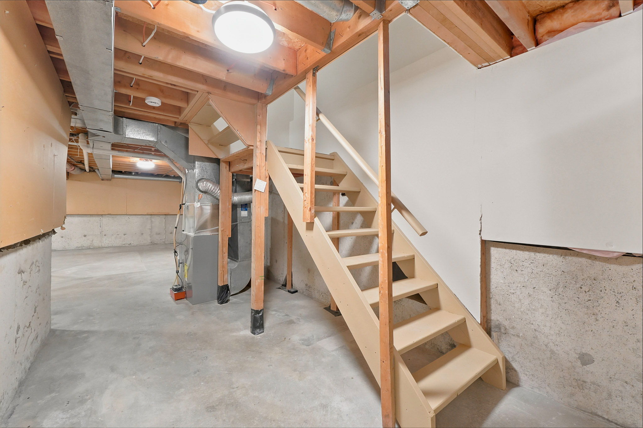  Photo 64