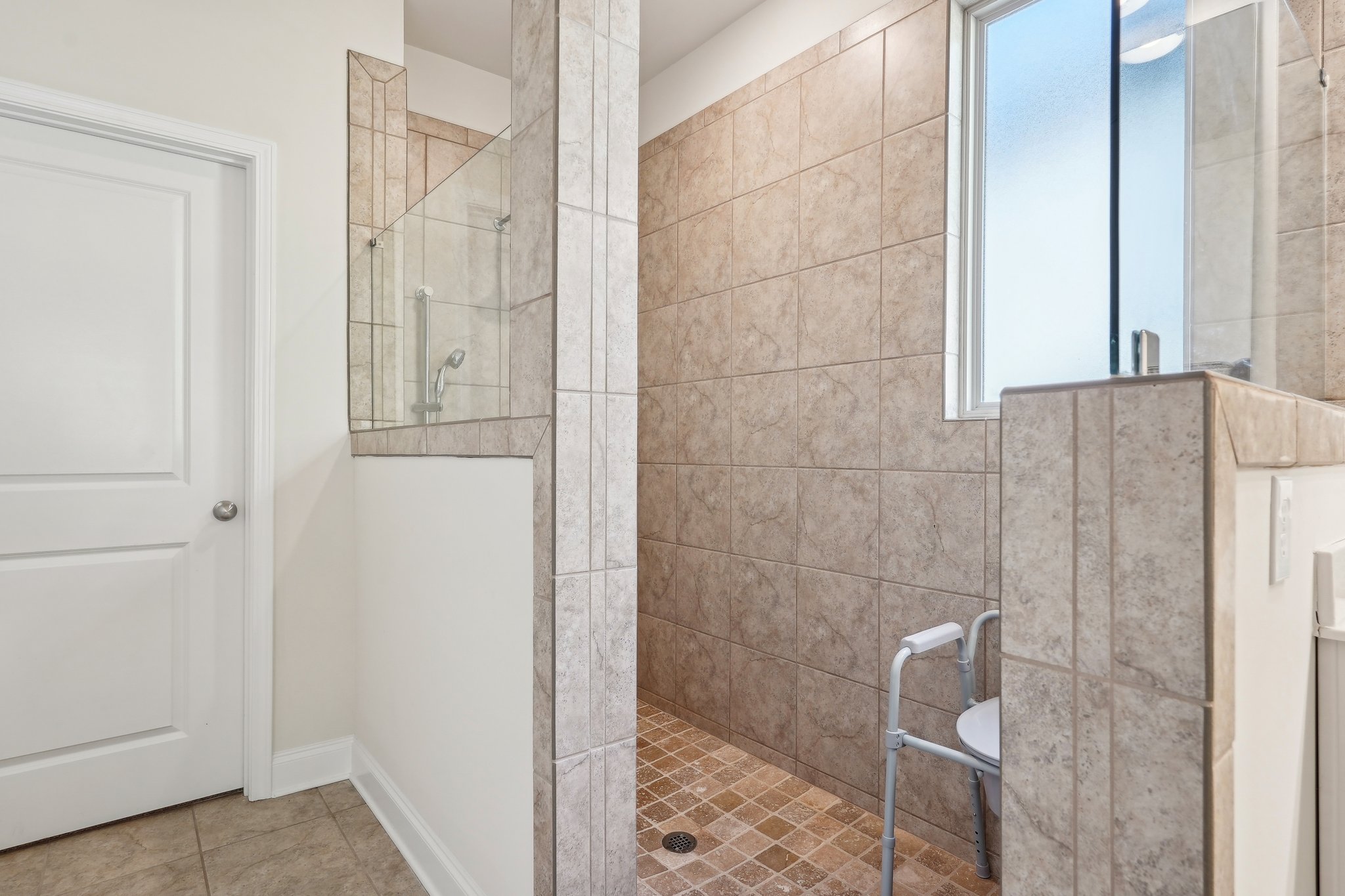 Long Creek Dr-2404-038.jpg