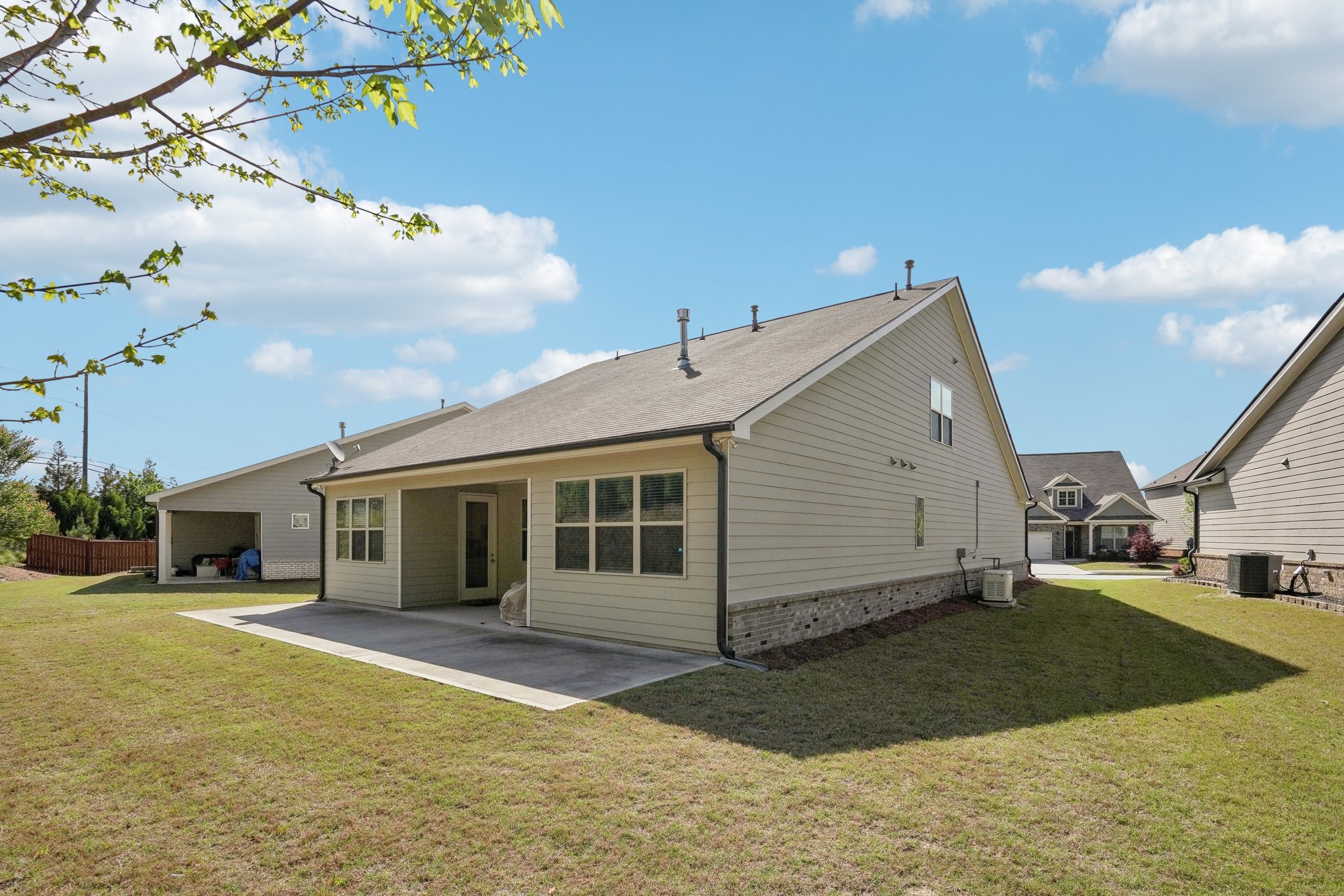 Long Creek Dr-2404-041.jpg