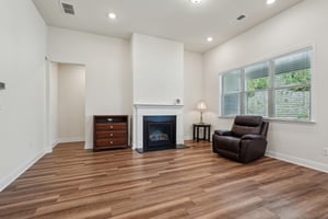 Long Creek Dr-2404-007.jpg