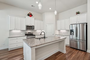 Long Creek Dr-2404-018.jpg