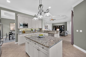Kitchen 4