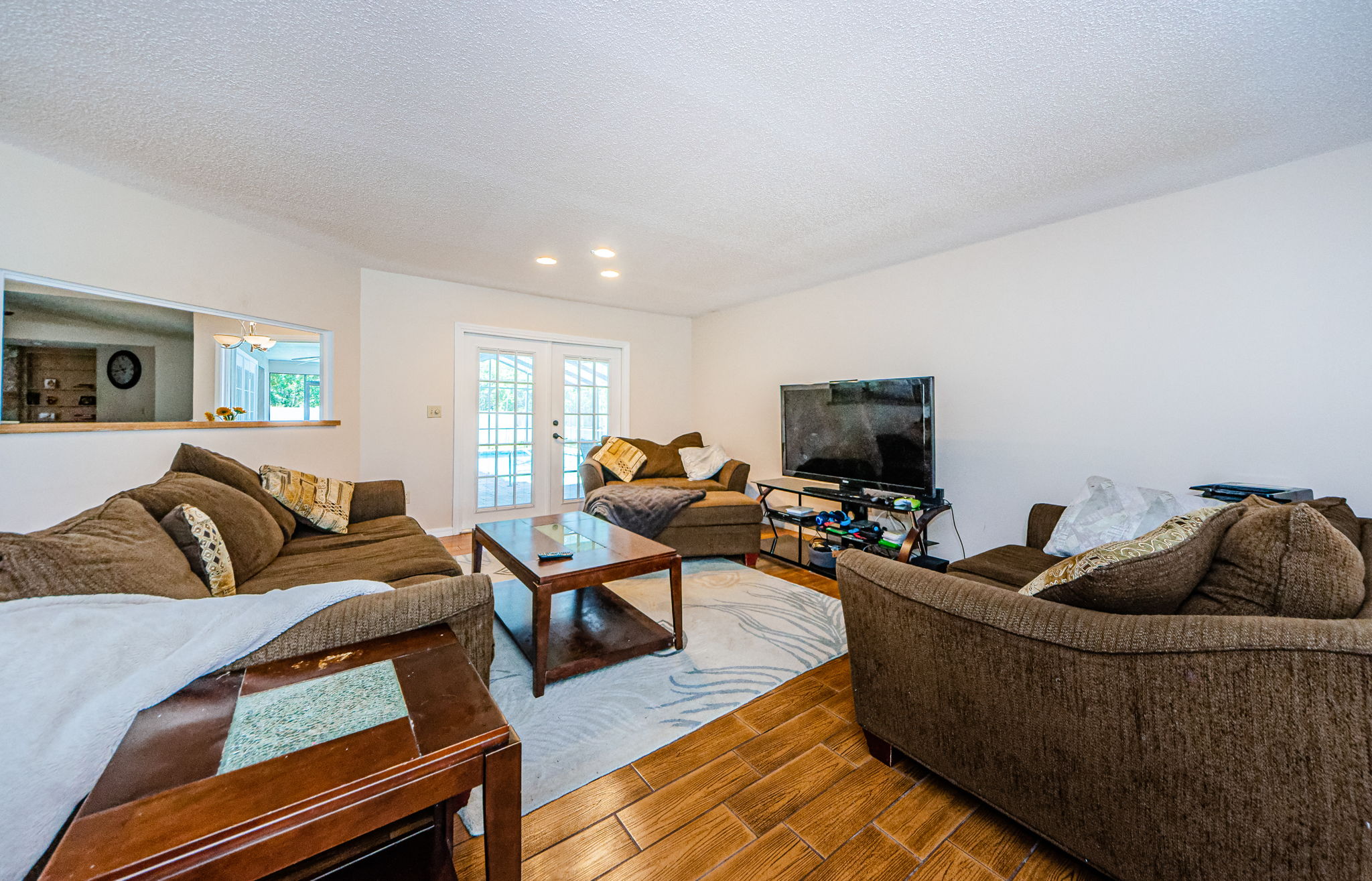 Living Room 1-2