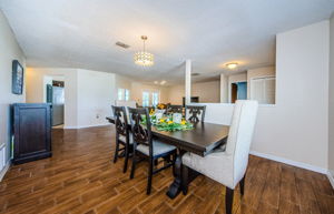 Dining Room 2-2