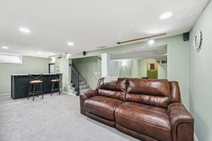12_Interior