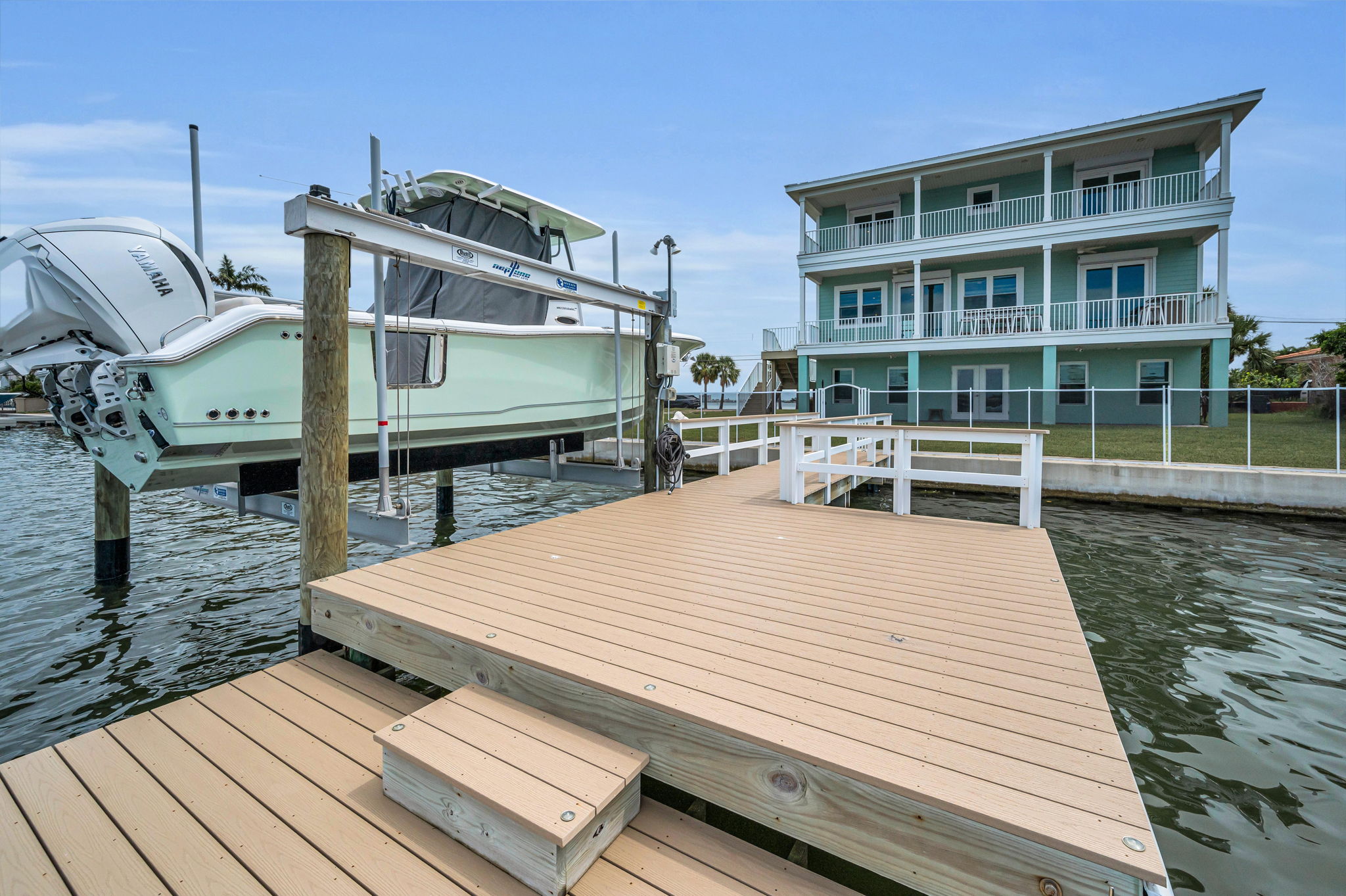 Dock6